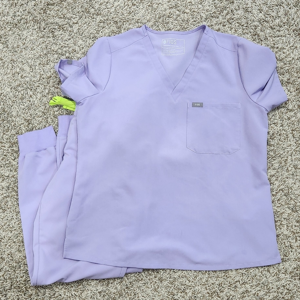 Figs scrub set